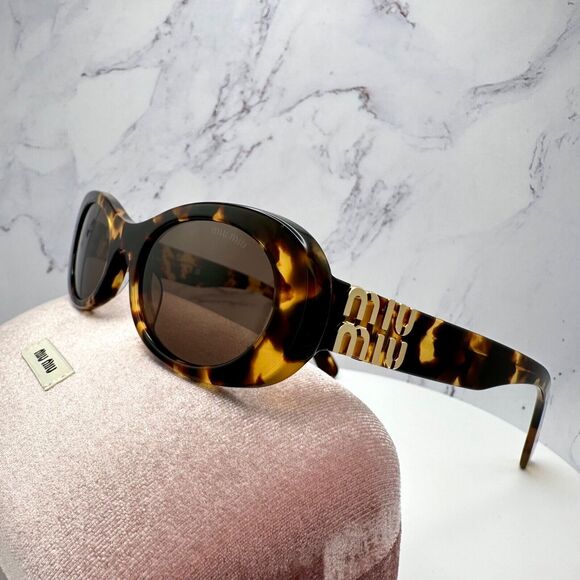 NEW MIU MIU Sunglasses Brown Oval Gold Spelled Out Logo New Authentic Tortoise - Picture 12 of 16